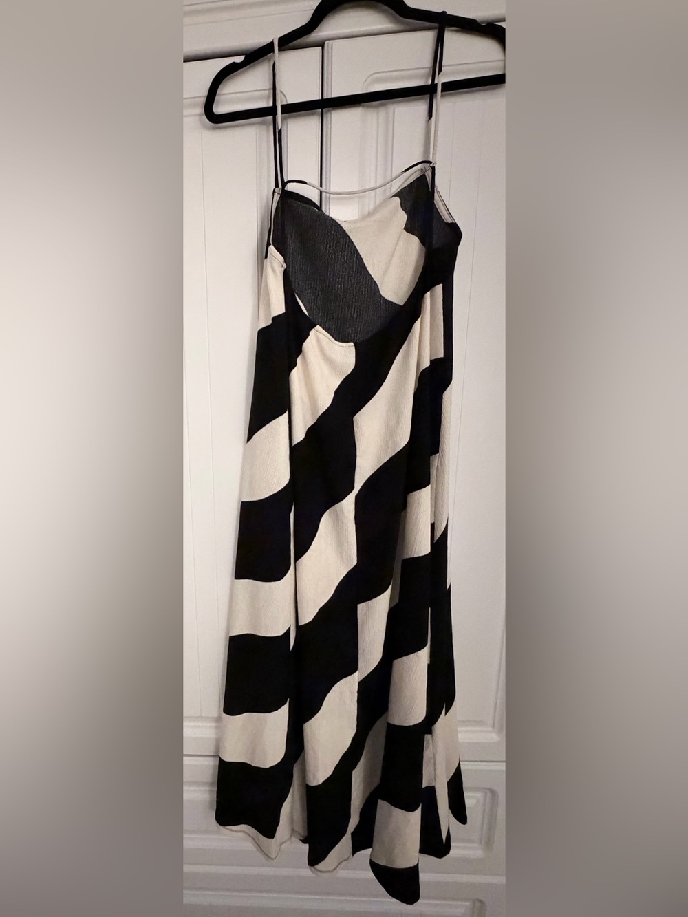 H&M Black & Cream Striped Maxi Slip Dress Size Medium - Picture 3 of 5